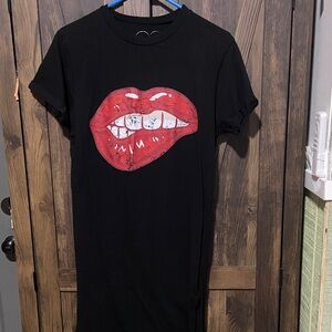 Black T-Shirt dress with Red Lips Graphic